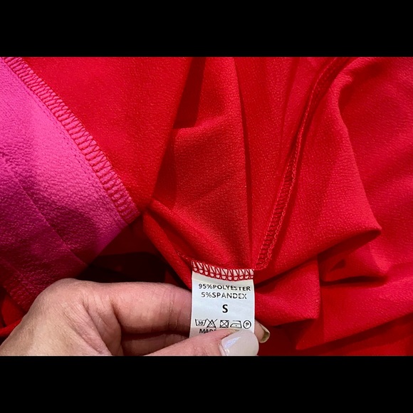 Brand new red & pink flowy tank - Picture 8 of 13